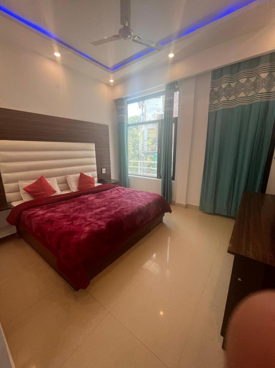 Rahul Hotel & Restaurant Mussoorie Dış mekan fotoğraf
